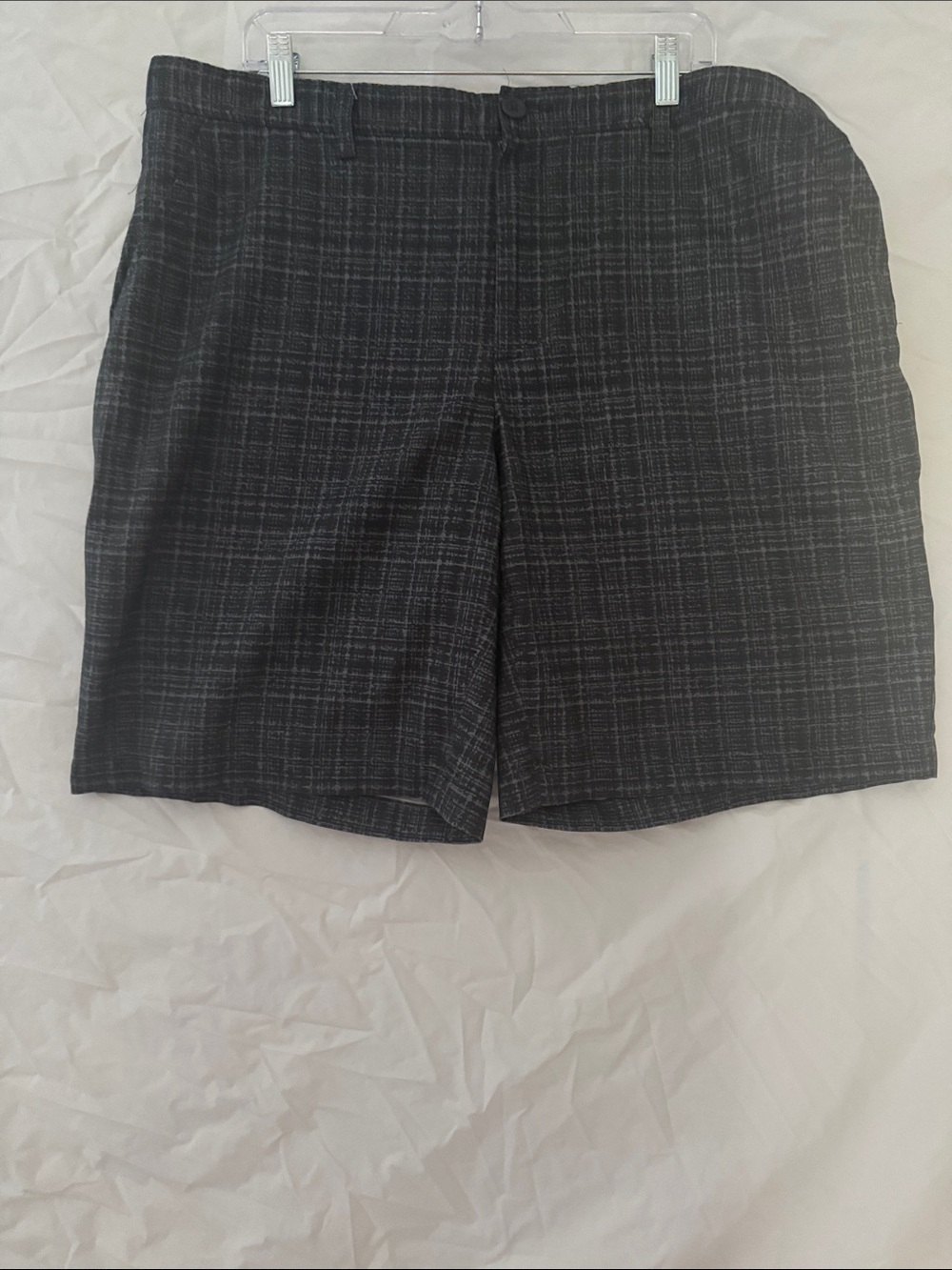Greg Norman Shark Slim Fit Golf Shorts